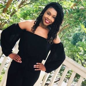 Meet your Posher, Jasmine